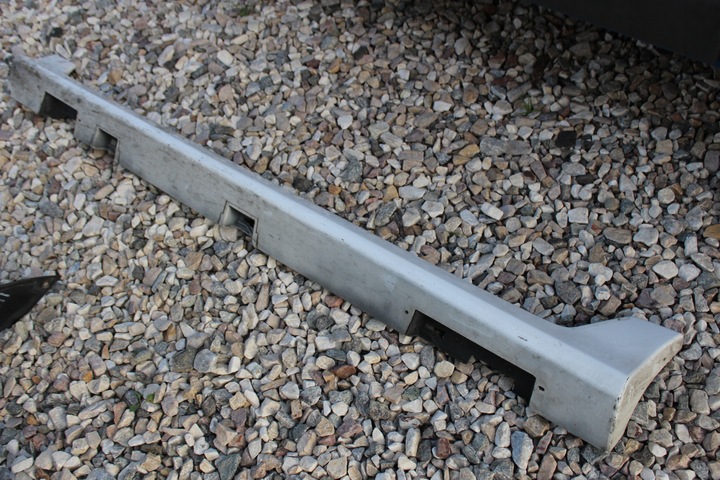 фото №1, Mazda 2 07-14 sport 5-двері накладка na поріг ліва сторона