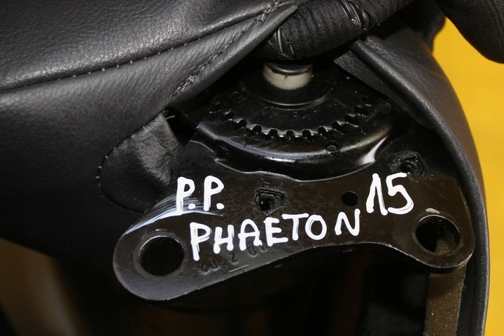 фото №11, Спинка сидіння праві перед vw phaeton шкіра