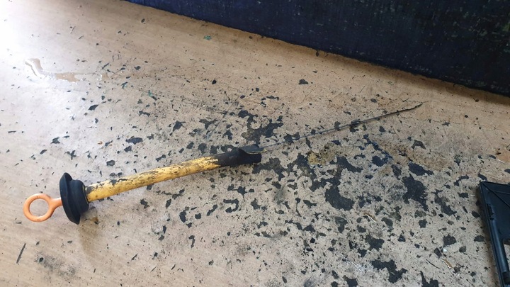 фото №1, Vw caddy iii 03-10 щуп щуп масла 1.9 tdi