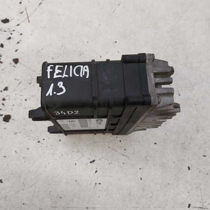 фото №7, Skoda felicia 1,3 1,6 блок управления компьютер двигателя 032906030ag 6160028406