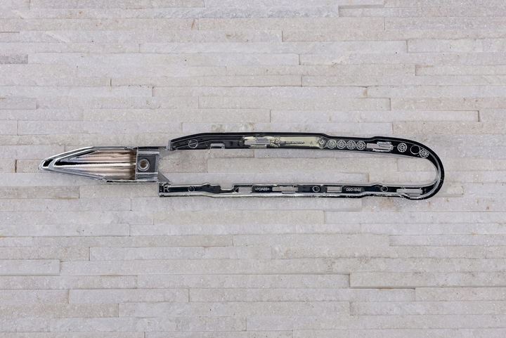 фото №11, Mercedes r w251 планка ґрати бампера a2518853823