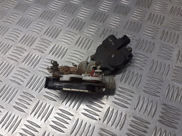 фото №2, Замок дверь правый перед kia rio 2pin