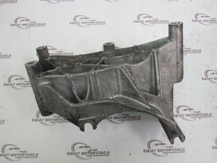 фото №3, Transit connect 1.8 tdci 10r лапи генератора 2t1q-10239-cb