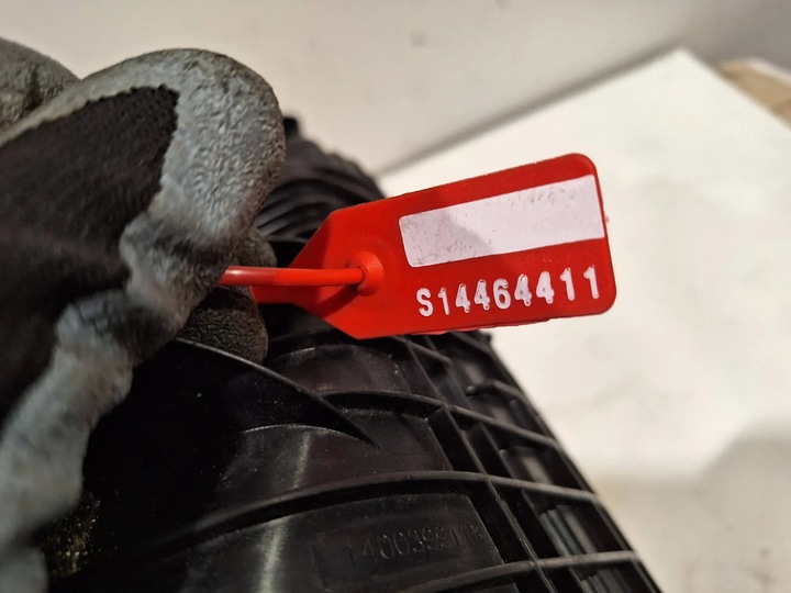 фото №8, Колектор всмоктуючий 140039911r renault twingo iii 0.9 tce 14-