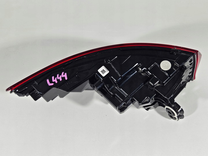 фото №9, Лампы правые зад задние audi a4 b9 рестайлинг sedan 8w5 matrix адаптер eu