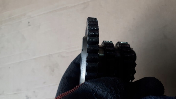 фото №6, Audi оригинальный номер 06h105209at 215858 колесо vw распределительный вал оригинал. 2.0 fsi na вал коленчатый