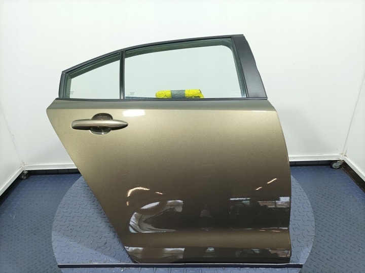 фото №1, Toyota corolla xii e21 sedan двері зад задні праві 6x1