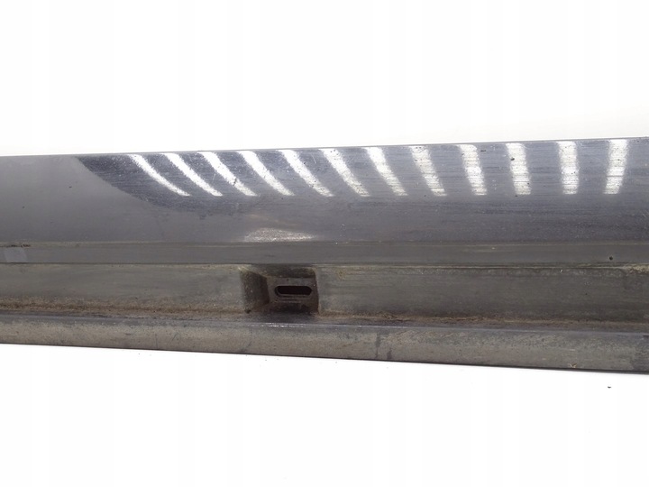 фото №3, Планка накладка порогова права vw passat b7 3a li7f