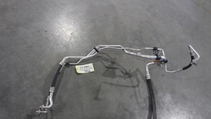 фото №14, Шланг трубка кондиционера peugeot 308 ii sw 9675102080 9678270580 9809171080