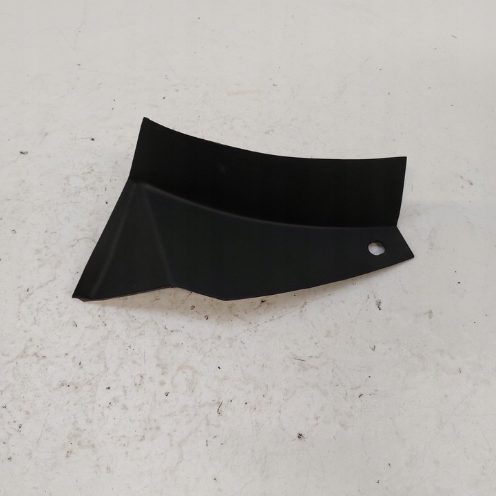 фото №1, Bmw x4 f26 g01 защита заглушка лампы левая задняя 7357983