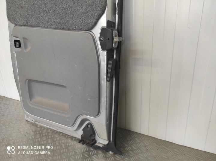 фото №14, Дверь задние правые зад opel vivaro renault trafic nissan primastar h2 z157