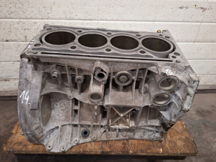 фото №12, Blok низ двигуна mercedes w203 1.8 компресор код двигуна: 271940 nr14