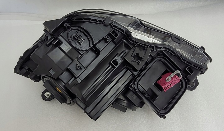 фото №15, Лампа права перед mercedes c-klasa w204 ils рестайлінг 2011- ксенон a2048204439