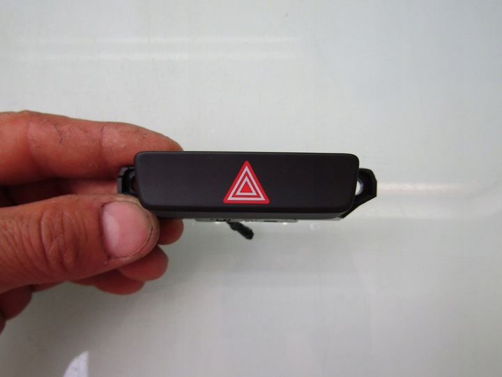 фото №1, Jazz v 21r выключатель света аварийных переключатель