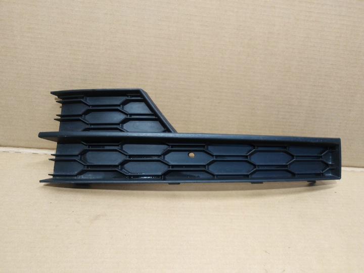 фото №1, Решётка левая бампера перед octavia iii 5e0807681f