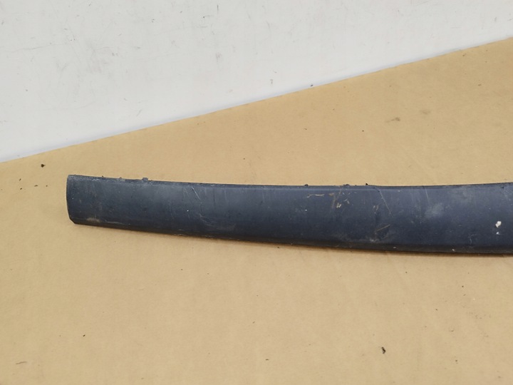 фото №13, Спойлер планка спойлер правые + левый бампер перед toyota auris i 2006-2009