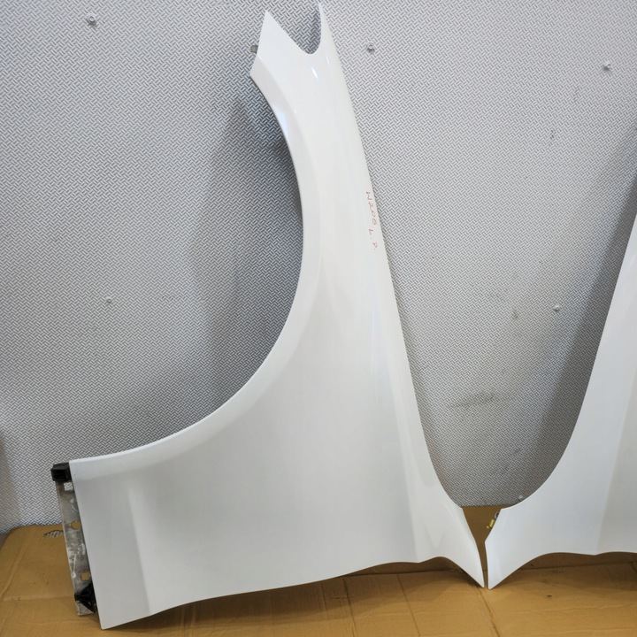 фото №14, Mercedes c-klasa w205 крило переднє перед лівий 149