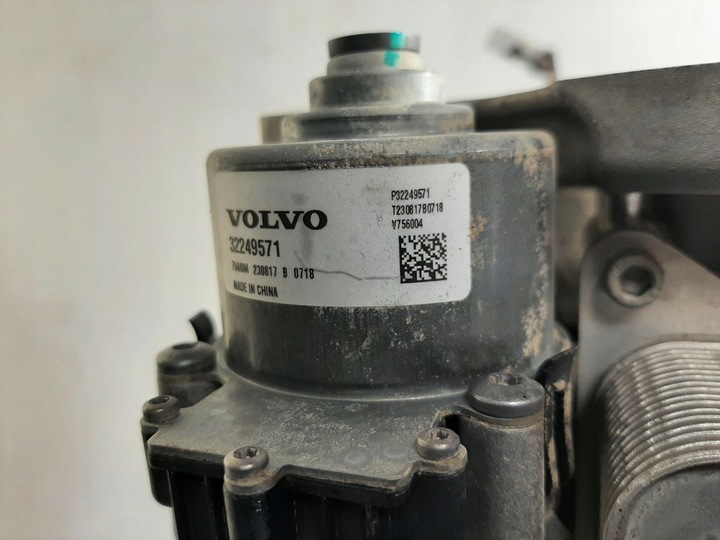 фото №10, Volvo xc40 2024 комплектные коробки