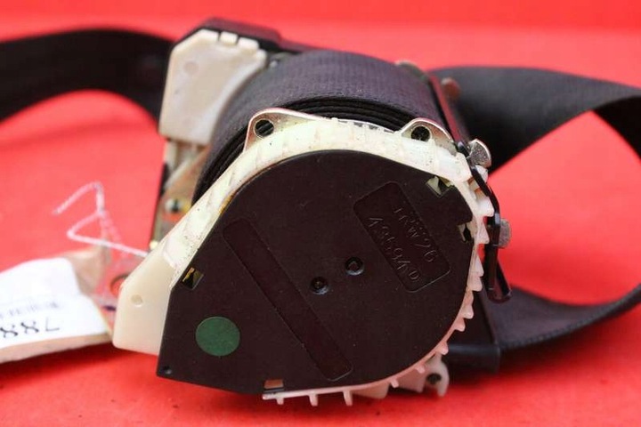 фото №4, Pas безопасности левый зад 8z0857805 audi a2 01r