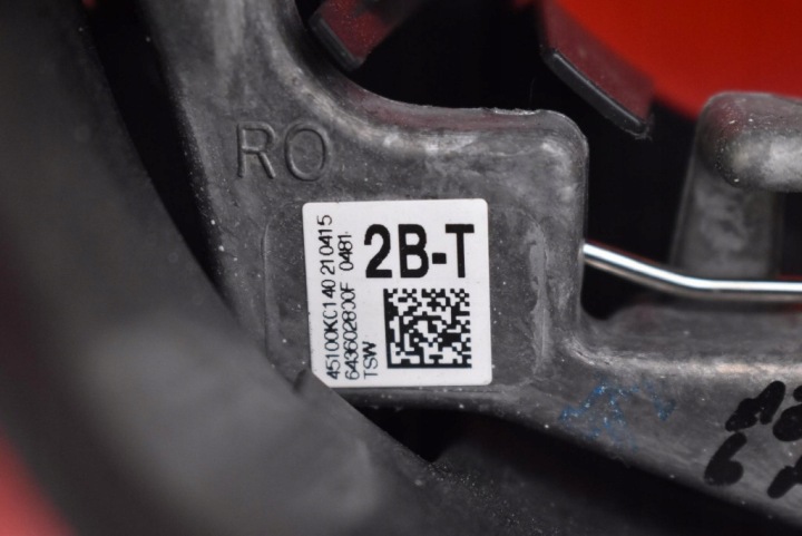 фото №15, Кермо шкіряний багатофункціональна 6436038 toyota yaris 4 iv 20-24