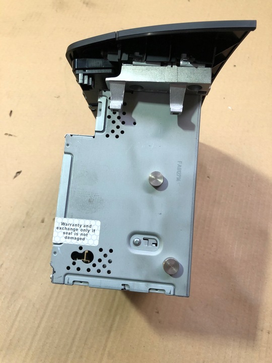 фото №8, Радио навигация mercedes w204 купе рестайлинг