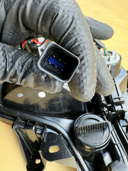 фото №12, Hyundai tucson iv 4 n-line 20r- лампа правый зад задняя правая