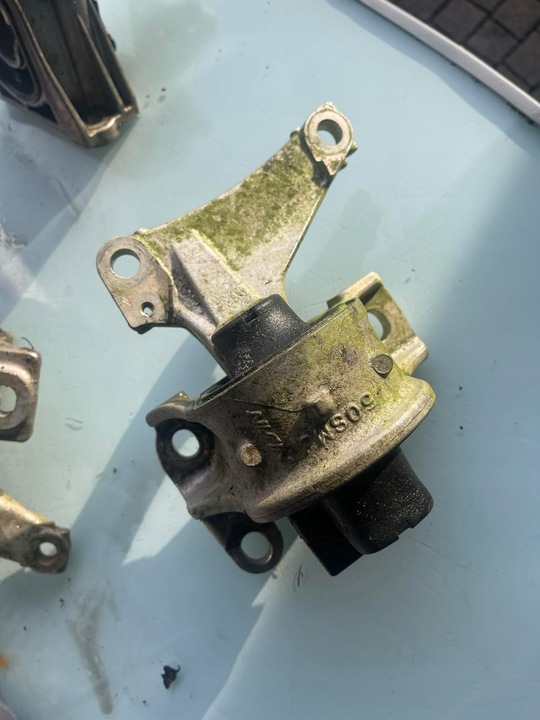 фото №6, Лапи подушка двигателя ___honda civic ufo viii__2.2 __06-11