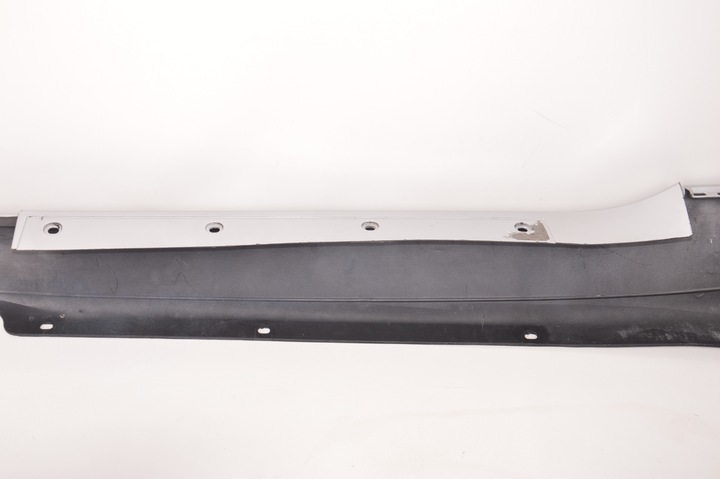 фото №9, Maserati granturismo планка пороговая правая серебряная