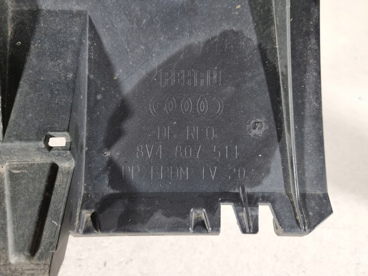 фото №12, Audi оригинальный номер 8v4807511 бампер зад задний