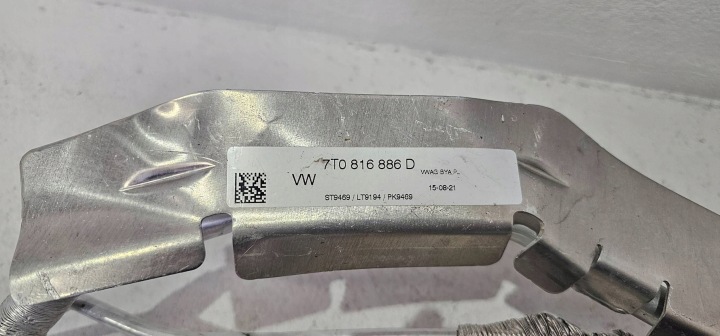 фото №13, Трубка  шланг кондиціонера vw multivan t7 2022