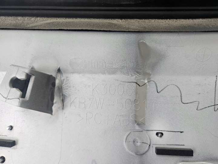 фото №16, Mazda cx5 cx-5 ii 2017 - накладка планка крышки багажника зад kb7w-50811