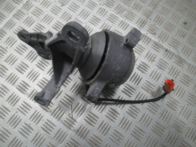 фото №1, Подушка лапи двигуна audi vw skoda 4h0399152at