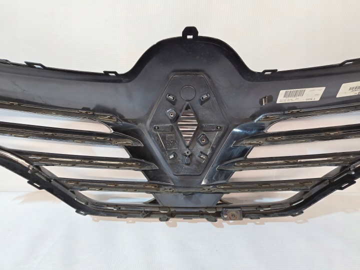фото №9, Renault espace v initiale центральная решётка бампера 622562277r 620722142r