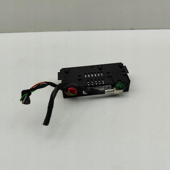 фото №5, Audi q4 sportback e-tron 2024 гнездо / соединитель usb