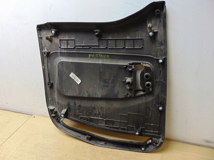 фото №15, Оббивка боковина двері розсувних berlingo partner