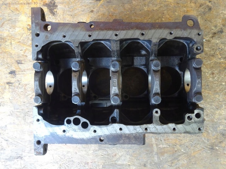 фото №11, Audi tt 8n s3 8l leon cupra r 1.8t bam amk apx apy блок  двигуна 06a103021c