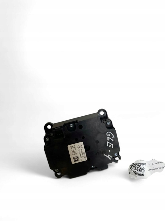 фото №7, Mercedes-benz gle w166 - c292 2018 кнопки multifunkcyjne