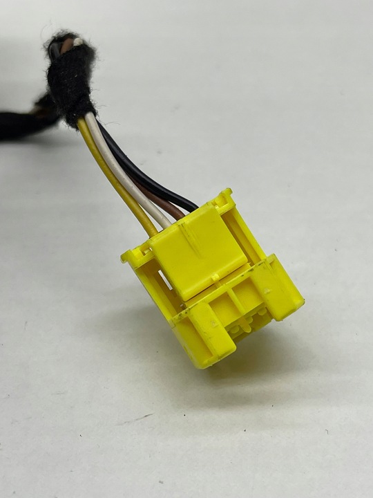 фото №7, Audi volkswagen seat skoda штекер роз'єм з'єднувач + шланг 4h0972133