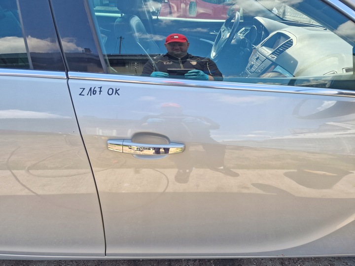 фото №2, Двері праві передні opel insignia a z167