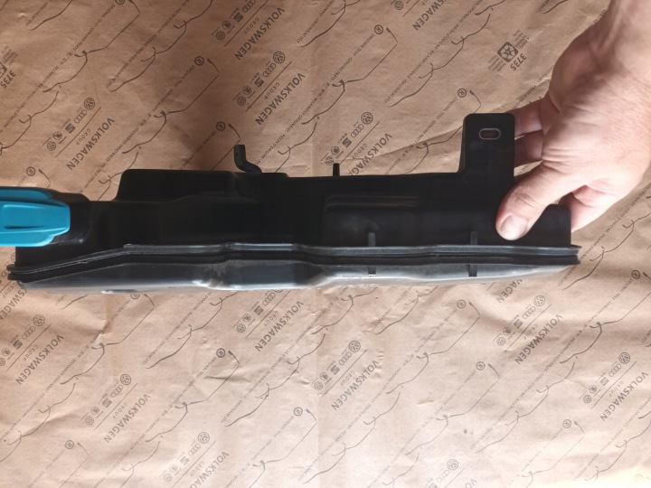 фото №9, Audi a4 b9 бачок бачок омивача (бачок рідини омивача) насоси 8w0955451l 6r0955681