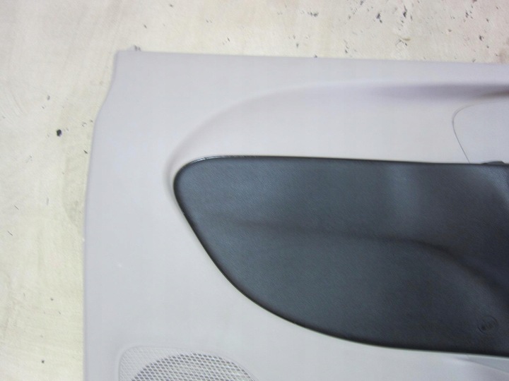 фото №12, Chrysler pacifica 17r боковина обивка дверь серый
