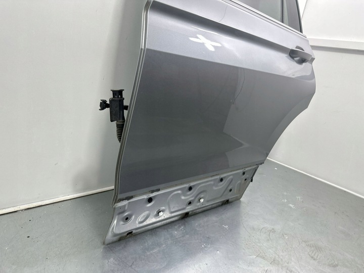 фото №9, Volkswagen tiguan allspace 2019 зад сторона левая дверь задние lb7s