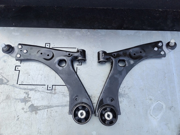 фото №1, Ford kuga mk3 рычаг правые