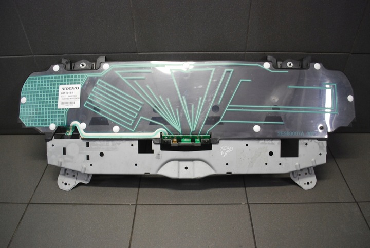 фото №1, Антена gps volvo xc90 8651013-1