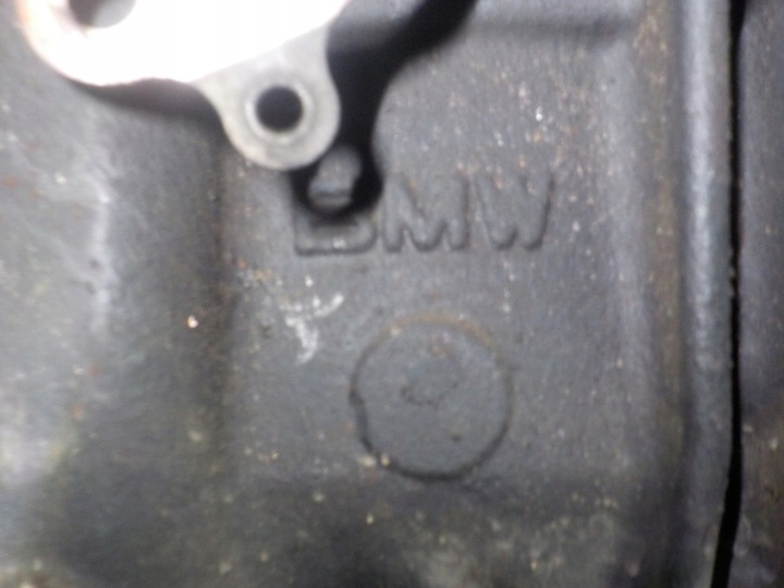 фото №10, Bmw e91 2006r. 320d двигатель стойка m47t