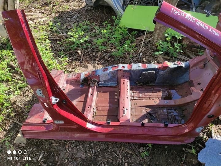 фото №4, Чверть лонжерон праві перед поріг toyota auris ii універсал 17 r