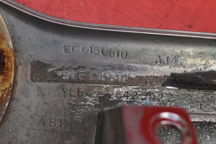 фото №11, Накладка кришки зад задня хром yl84-78425a22 mazda tribute 1 i 00-04