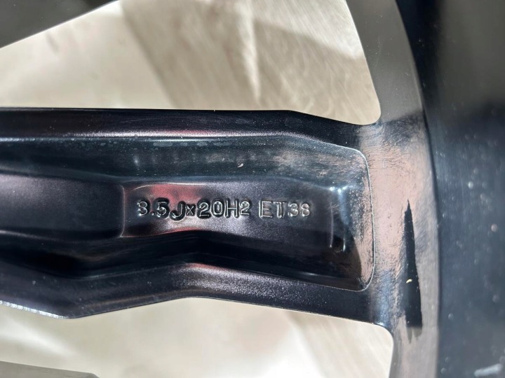 фото №13, Диск vv tiguan r line 5na601025g 8,5" x 20" et38 5x112