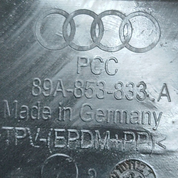 фото №7, Audi q4 sportback e-tron 2024 левая сторона брызговики задние