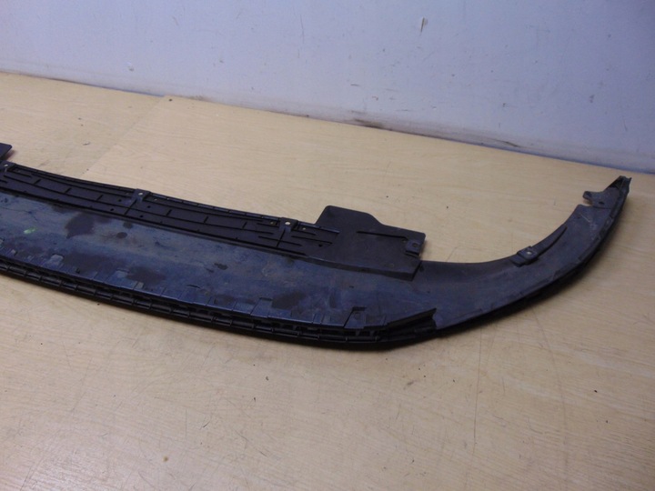 фото №10, Накладка бампера перед vw golf viii 5h0805915